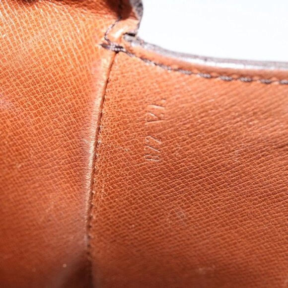 LOUIS VUITTON Monogram Saint Cloud GM Shoulder Bag M51242 LV Auth 38691 - Picture 11 of 16